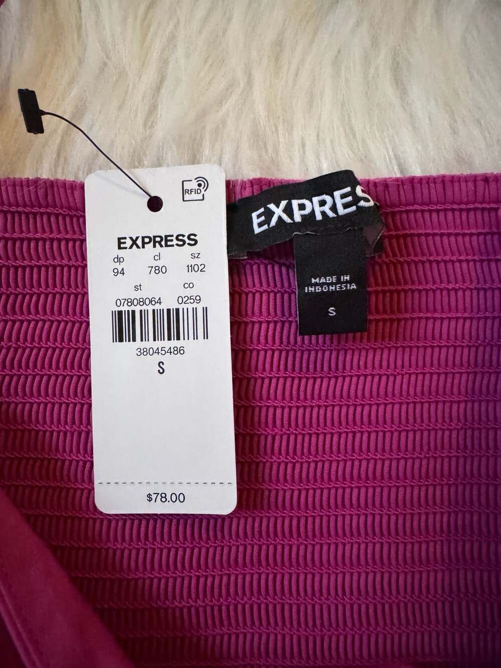 NWT Express Fuchsia Bubble Hem Mini Dress Spaghetti Strap V-Neck Size S - Picture 4 of 10